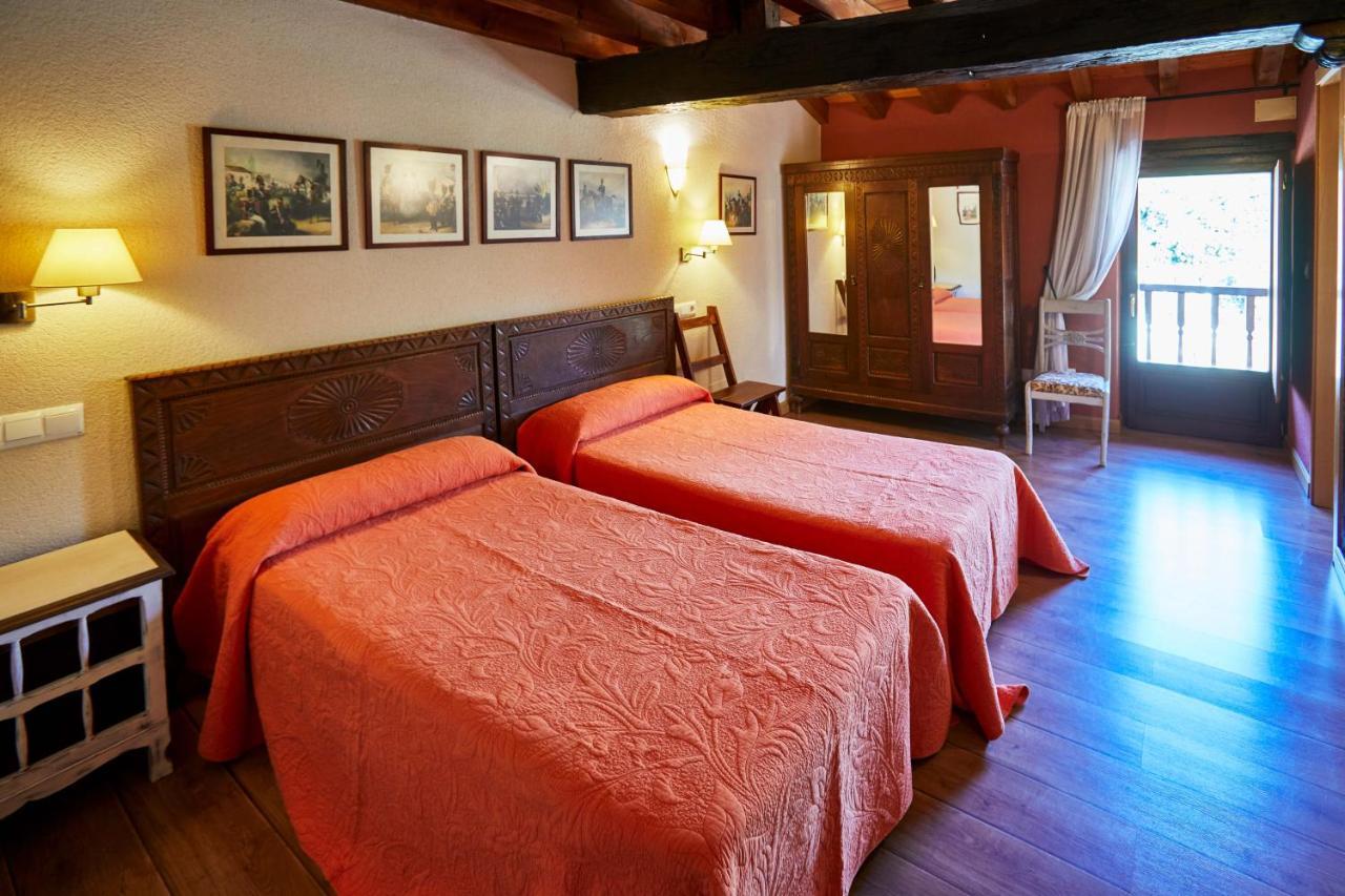 Sendero Del Saja-Besaya Pension Cobejo Buitenkant foto