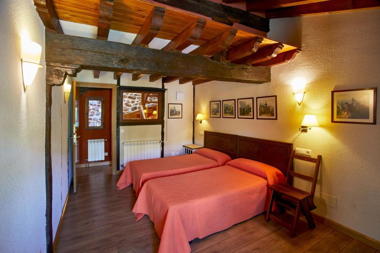 Sendero Del Saja-Besaya Pension Cobejo Buitenkant foto