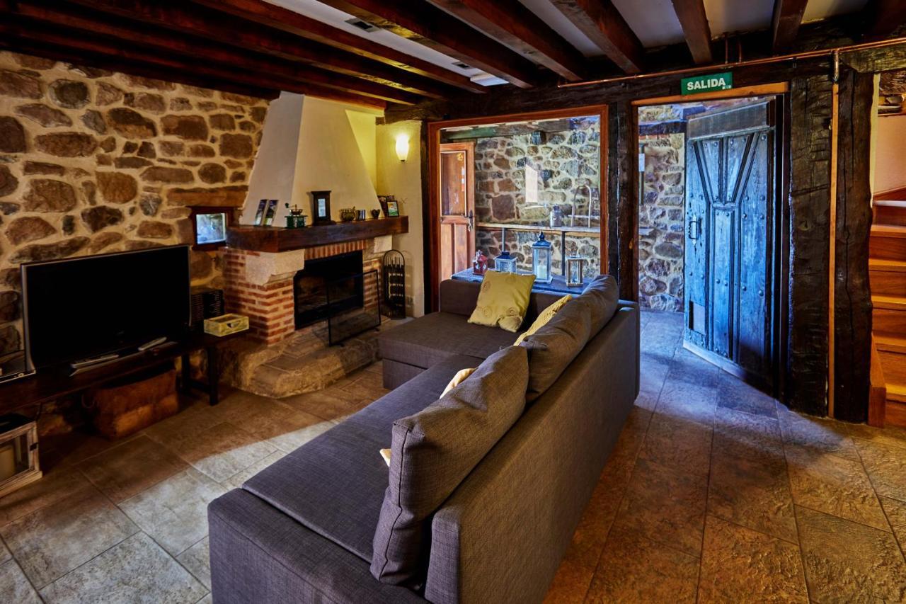 Sendero Del Saja-Besaya Pension Cobejo Buitenkant foto